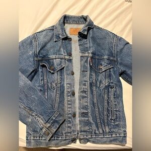 Vintage Women’s Levi’s Jacket